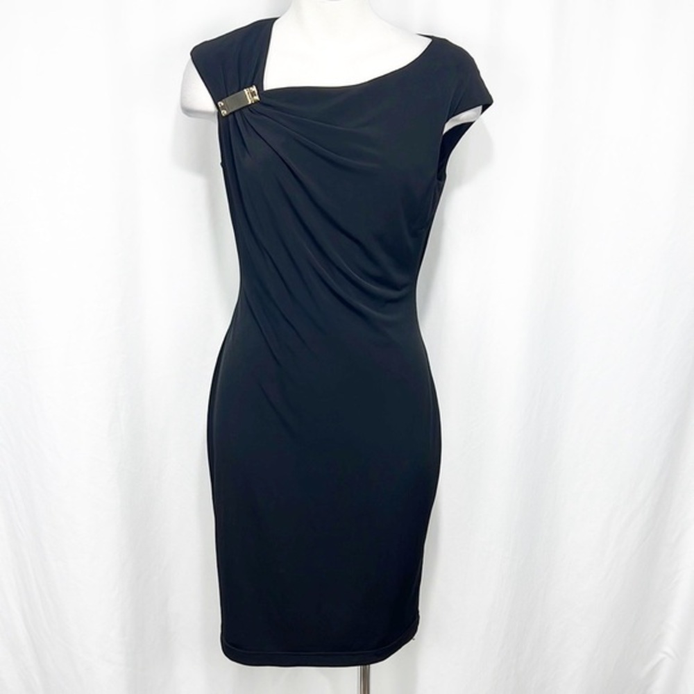 Calvin Klein Cap Sleeve Side Ruched Sheath Dress Black size 4 Gold Detail